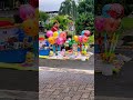 Waw banyak sekali balon dan mainannya, aku mau balon bebek koala dan panda hihi #balloon