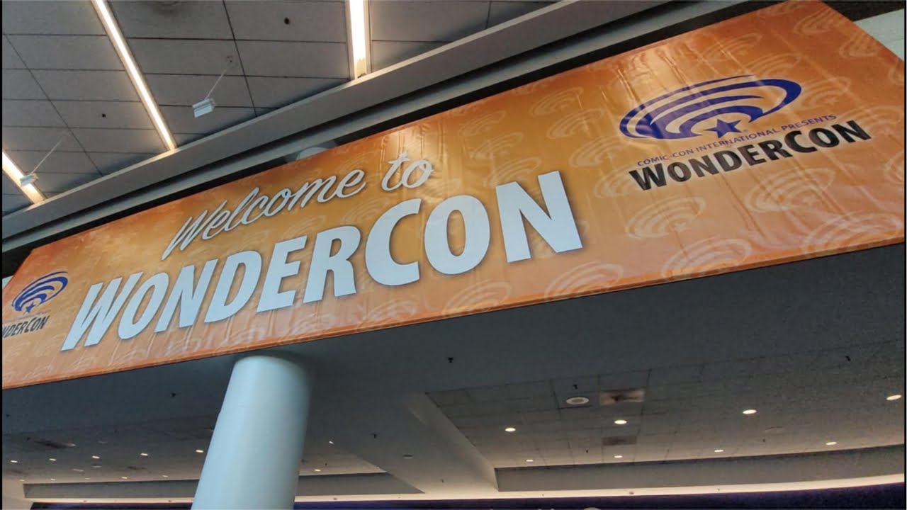 SuperWonder Adventures is live at WonderCon! Exploring the Exhibit Halls! 🎉