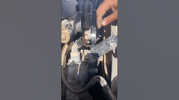 Skilful hands at work - mechanic tips #shortsfeed #automobile #skillfulhands