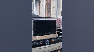 Audi A8 monitor Hand hit Problem solving 👋 #shorts