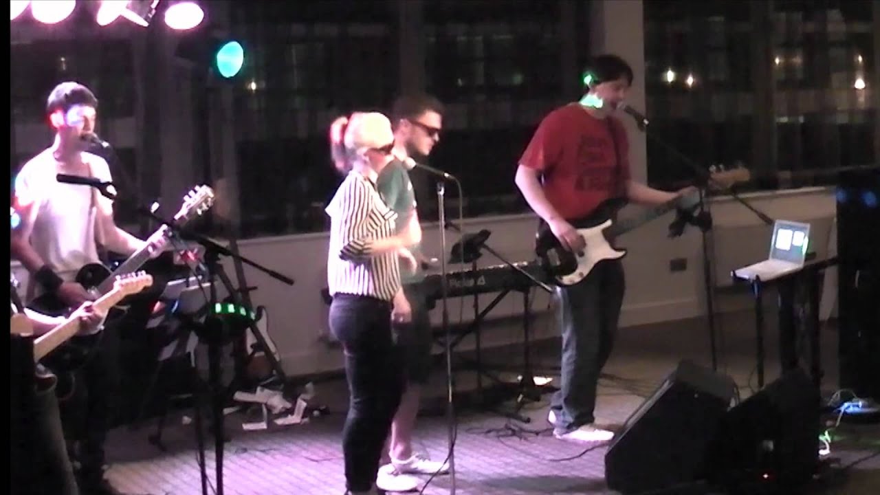 Warble Entertainment presents The Bandeoke Band (www.warble-entertainment.com)