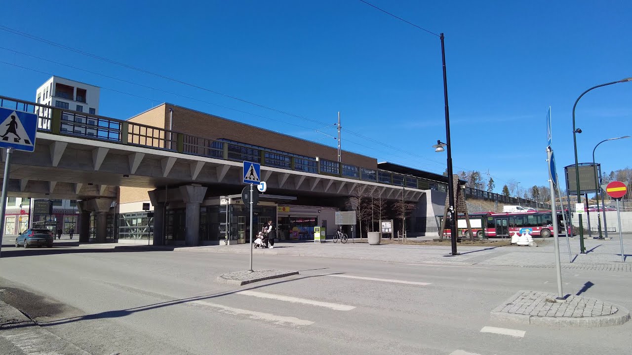 Walking in Haninge  ,Vendelsövägen  to Vega Station , Stockholm , Sweden, 4K