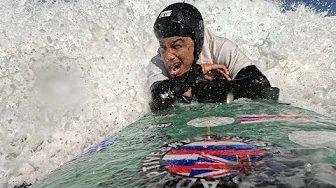 Corey Surfs Haleʻiwa Aliʻi (December 2024)