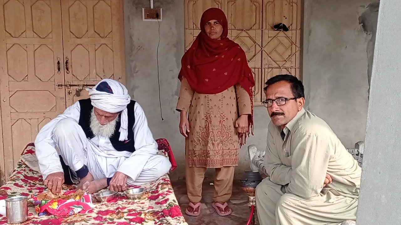 ابا جی کے انے سے گھر میں رونق لگ گئی - YouTube