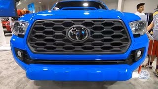 2020 Toyota Tacoma TRD Sport V6 - Exterior and Interior Walkaround - 2019 Auto Show