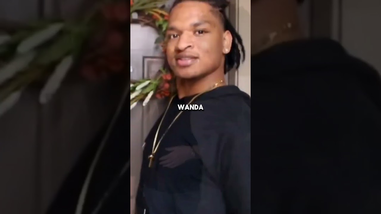 Grandma Spends Thanksgiving with Man She Texted by Mistake 