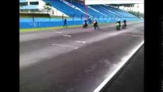 Suzuki Satria FU155 vs Kawasaki Ninja150 RR