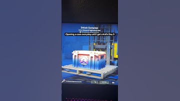 Opening a case everyday until I open a knife Day 3