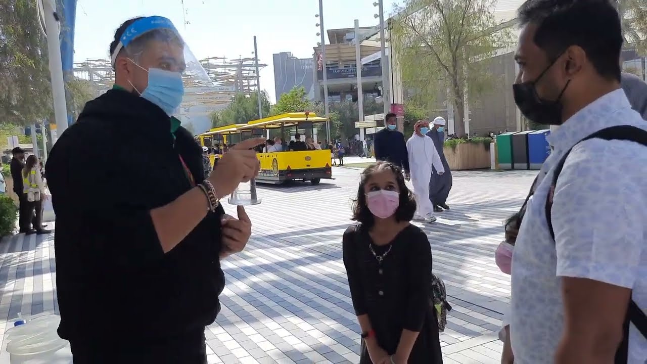 Street science lab live experiments Dubai expo 2020 