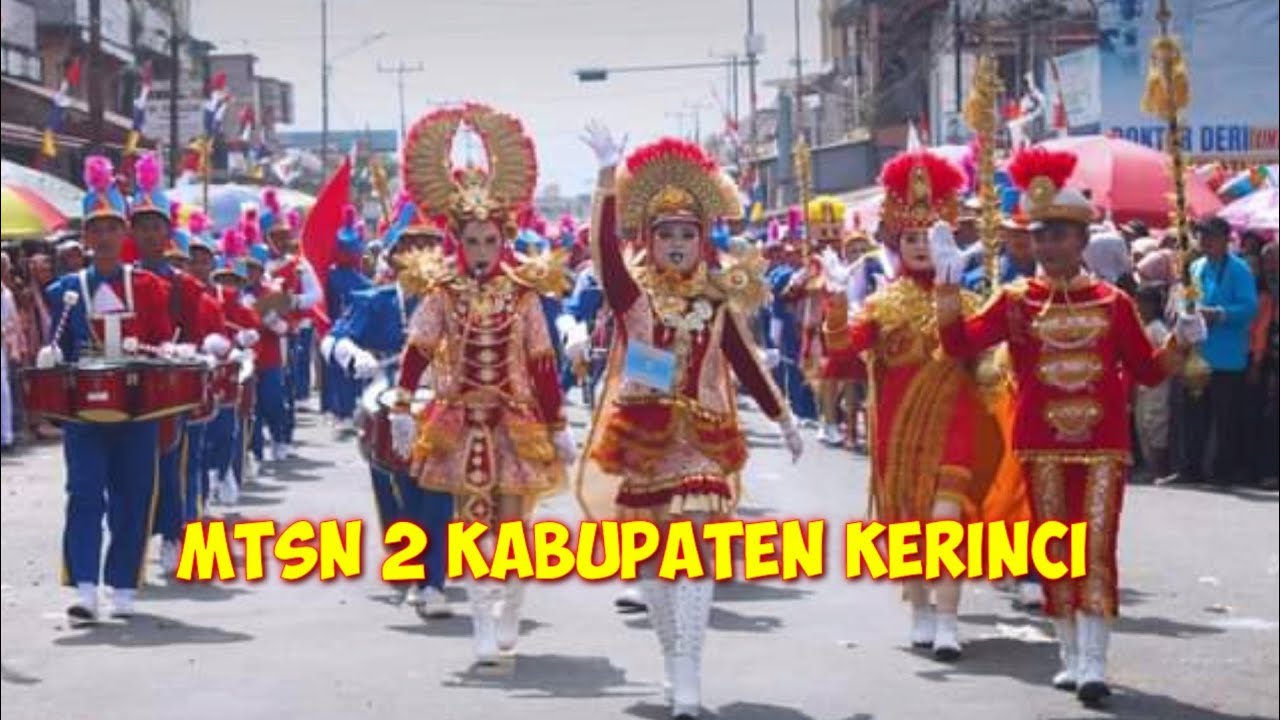 drumband MTSN 2 kerinci dalam rangka memeriahkan HUT RI KE 79 tahun 2024