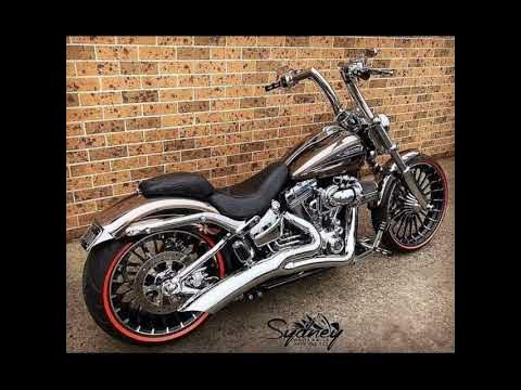 Beautiful Harley Davidson with Shakira song #lalala , Dream , Love