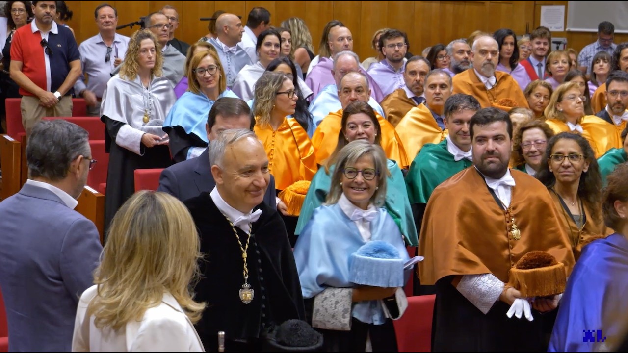 Pilar Garcés, primera mujer Rectora en 800 años de historia de la Universidad de Valladolid