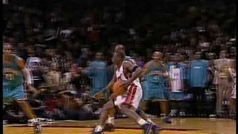 NBA Moment - 2004 Wade game winner vs Hornets