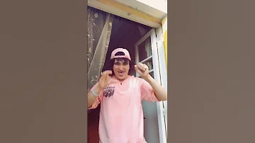 قومت دخل وسطهم اخد واحد منهم كبونجا 