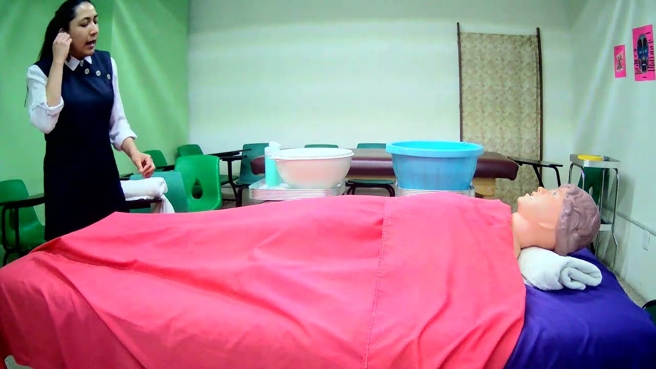 Baño de esponja Adulto mayor - YouTube