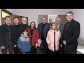 Подарунок від Бога - родинам загиблих волонтерів вручили ключі від квартир на Київщині