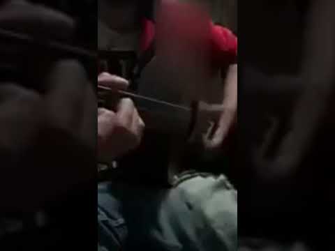كل واحد يلها في زكو وزك الغاشي واشتا دخلك فيه صاكي صديق ة ديالك يفهم راسو ههههههه