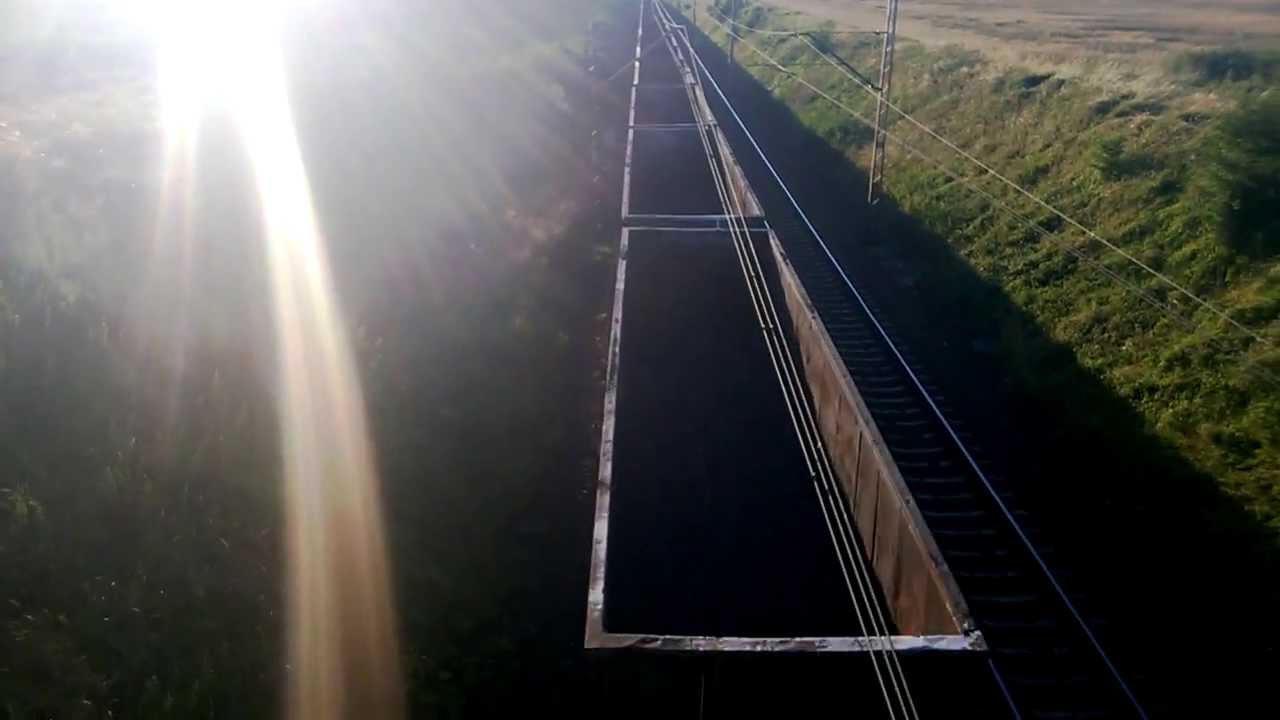 ET22-1132 z pustymi węglarkami