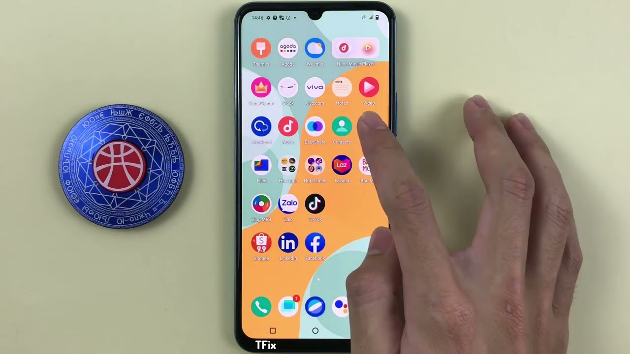 How to change multitasking style in recent apps section on Vivo V23e Android 13