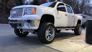 Match Highlights Gorgeous FTS lifted 2008 GMC Sierra 1500 Denali 4x4 on 22” Fuels!