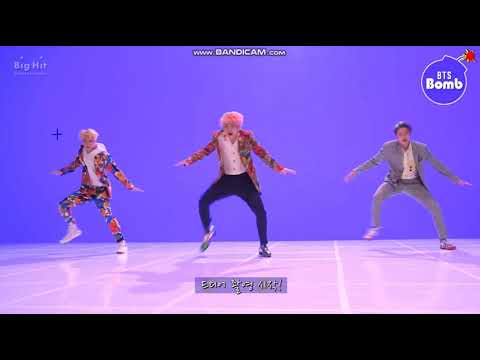 VTaehyung Dance Battle During Idol' Mv Shoot