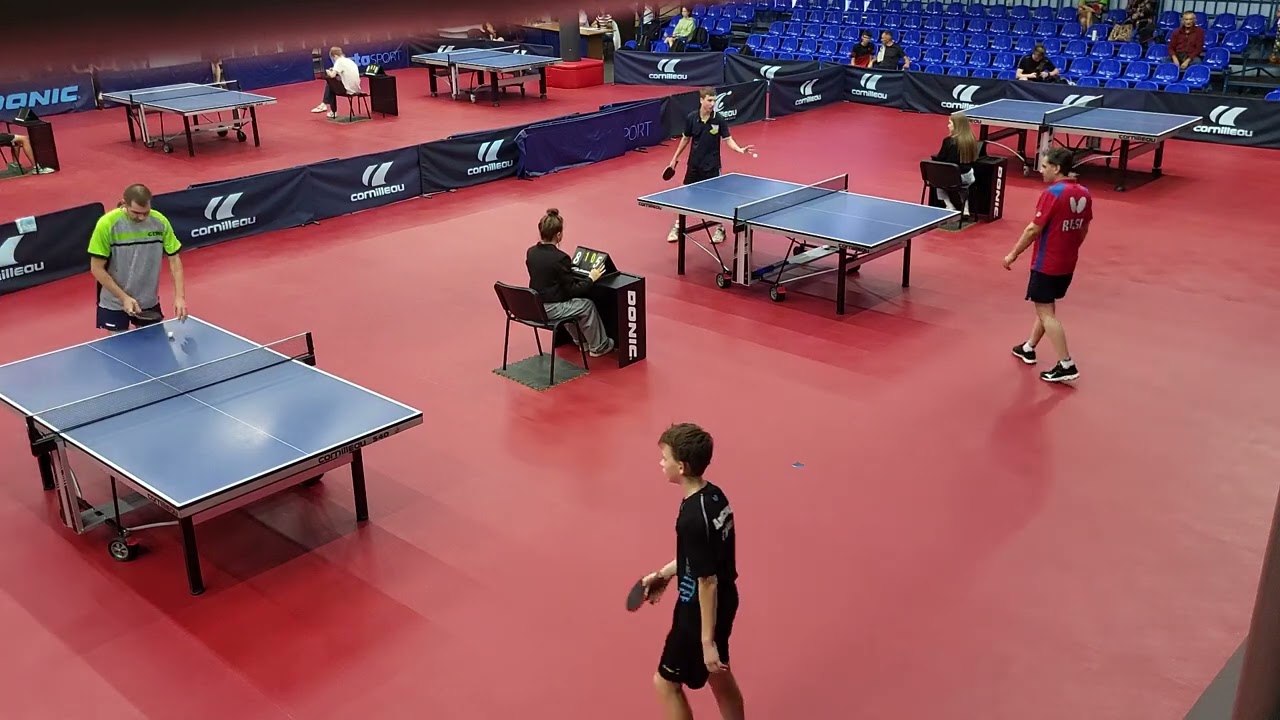 Шиповик доводит до слёз молодого мастера.  Комментирует Арапов