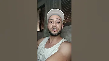 أي واحد كيلوح والديه الزنقة على قبل شالوطية متستاهلش عرف راسك انك خسرتي الدنيا و الآخرة 
