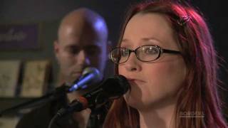 INGRID MICHAELSON SIngs "Soldier" "Maybe" and "Everybody" Live #1