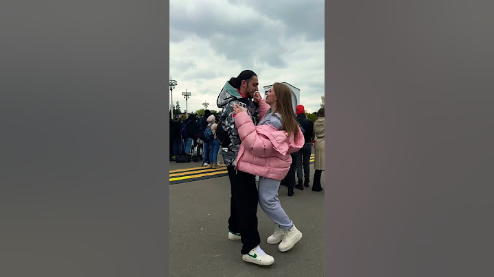Gazan & Poli танцуют на улице 🥰🫶🏼 #gazan #юмор #dance #top #мило #семья #любовь #poli #танцы