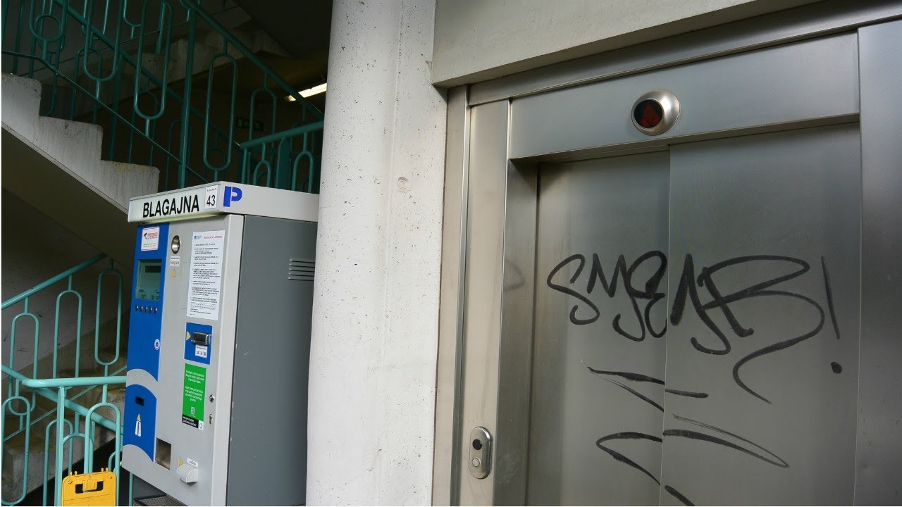 2007 Kone MonoSpace traction elevator @ a Parking Garage, Maribor, Slovenia