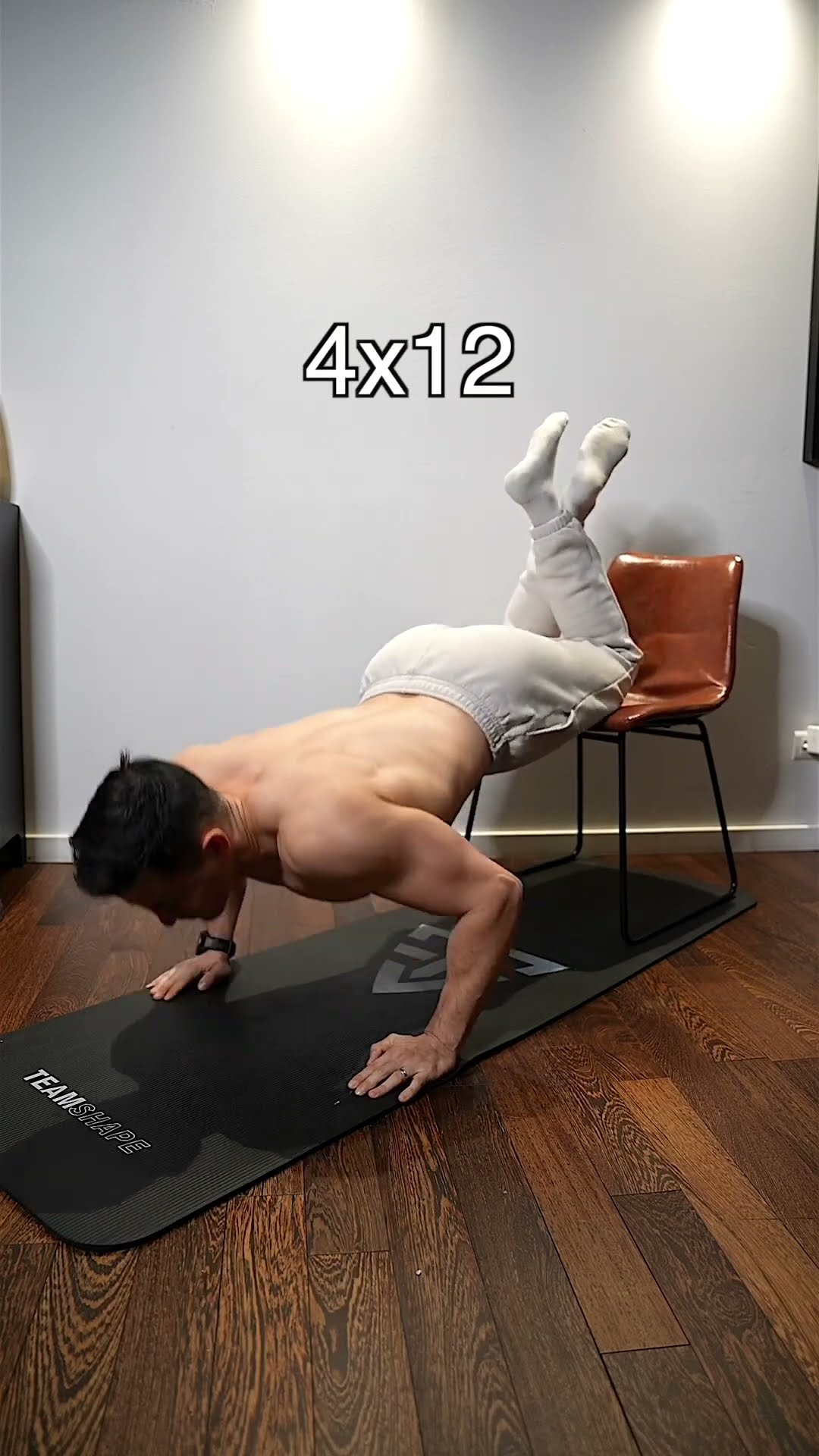 Grow your chest best beginner workout !! ?
