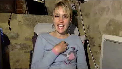 Lisa Cairns -  You can't get out of what's happening  (May 2016)