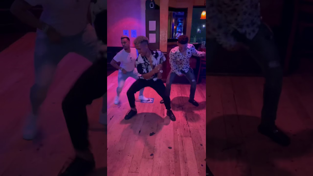 El kimiko y El yordy omaigaaa 