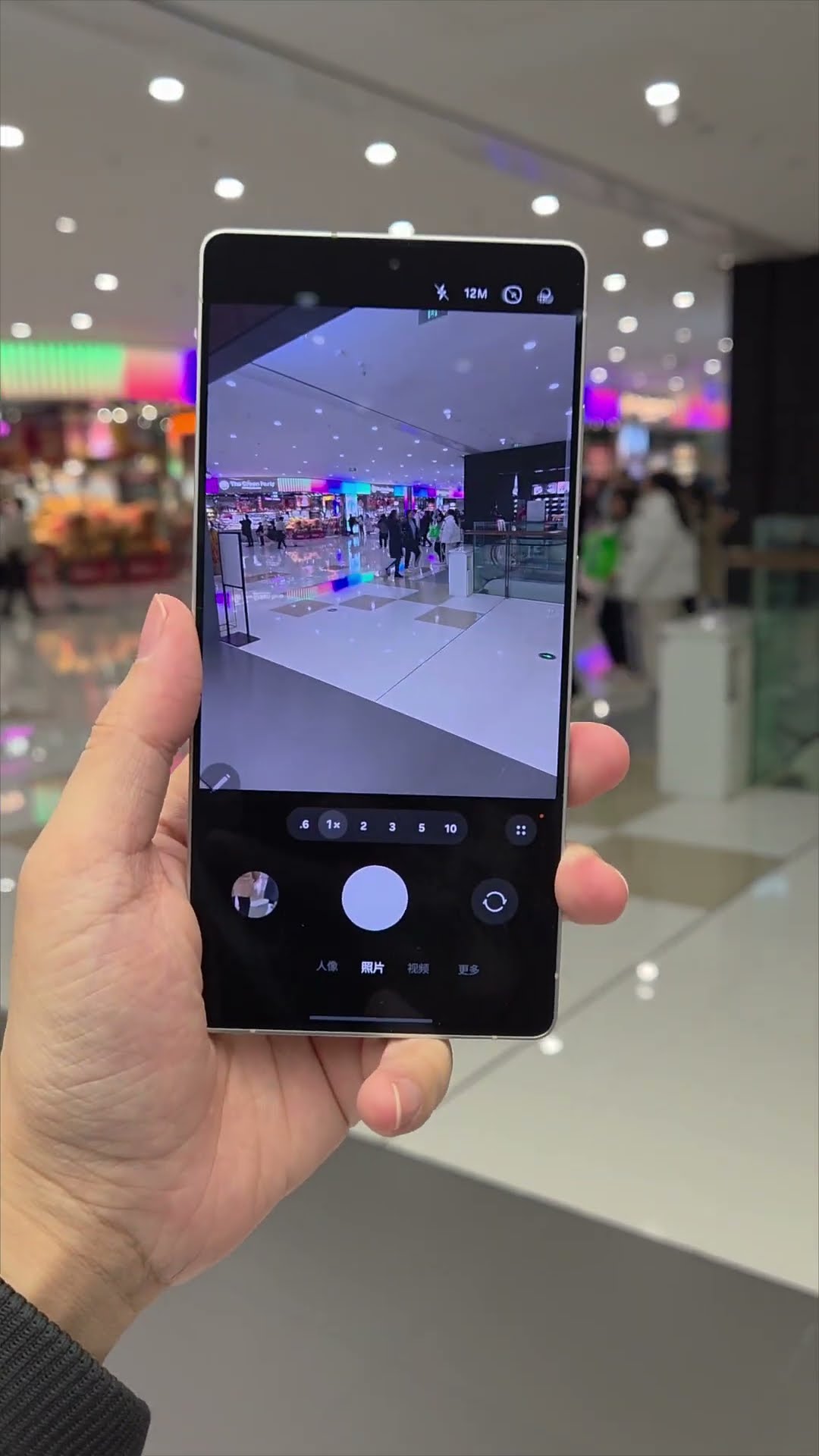 #Samsung #Samsungs25ultra Isn't life about taking photos? Record the ups and downs