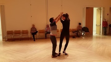 Salsa On2 Intermediate Turn Pattern Combo Partnerwork by Sergio and Sheena #107