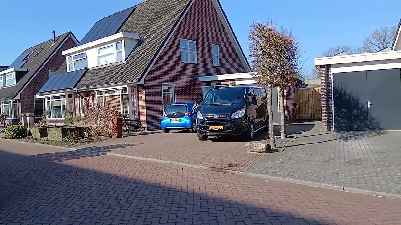 Lemele prachtig dorpje op YouTube kun je me abonneren tiktok kun je volgen Jan Enschede tot morgen