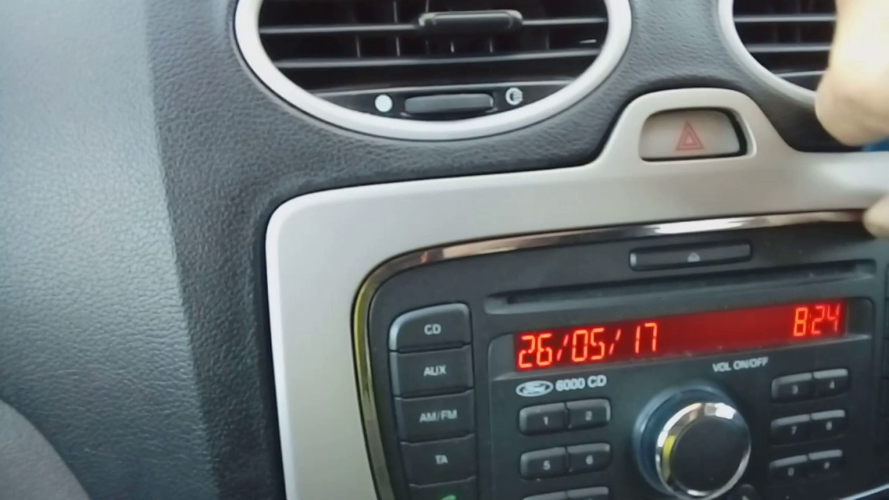 2008 ford focus stereo removal