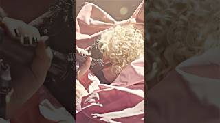 David Guetta \u0026 Sia – Titanium