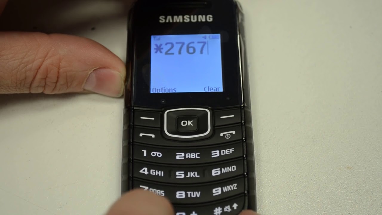 Игры на самсунг кнопочный. Samsung e1080w. Samsung gt-e1080i. Сотовый телефон Samsung gt-e1080w. Samsung gt e1080w белый.