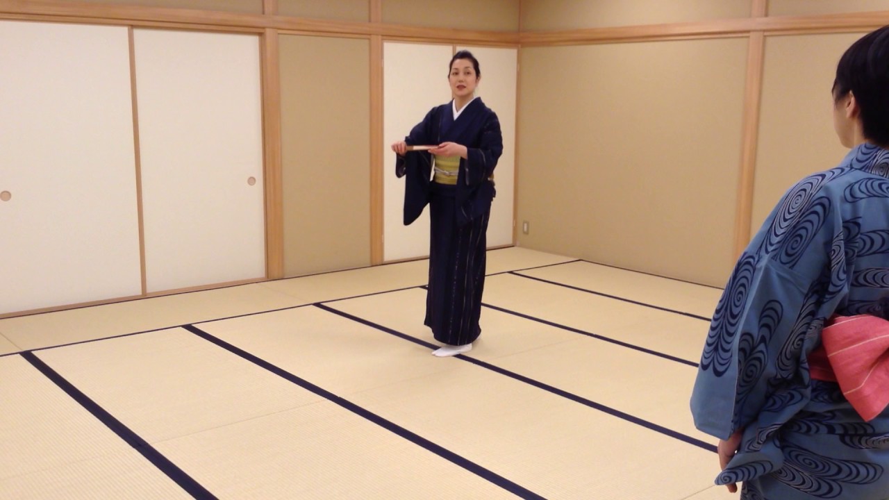 輝和美倶楽部 所作日舞 - YouTube