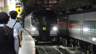 E257系5000番台　OM-93編成　臨時特急　あずさ82号　新宿駅到着　2024/05/05