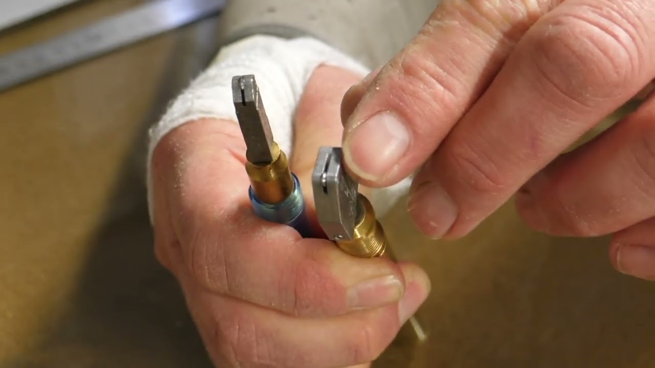 Colin Telford - 01 Cutting a Large Sheet of Glass