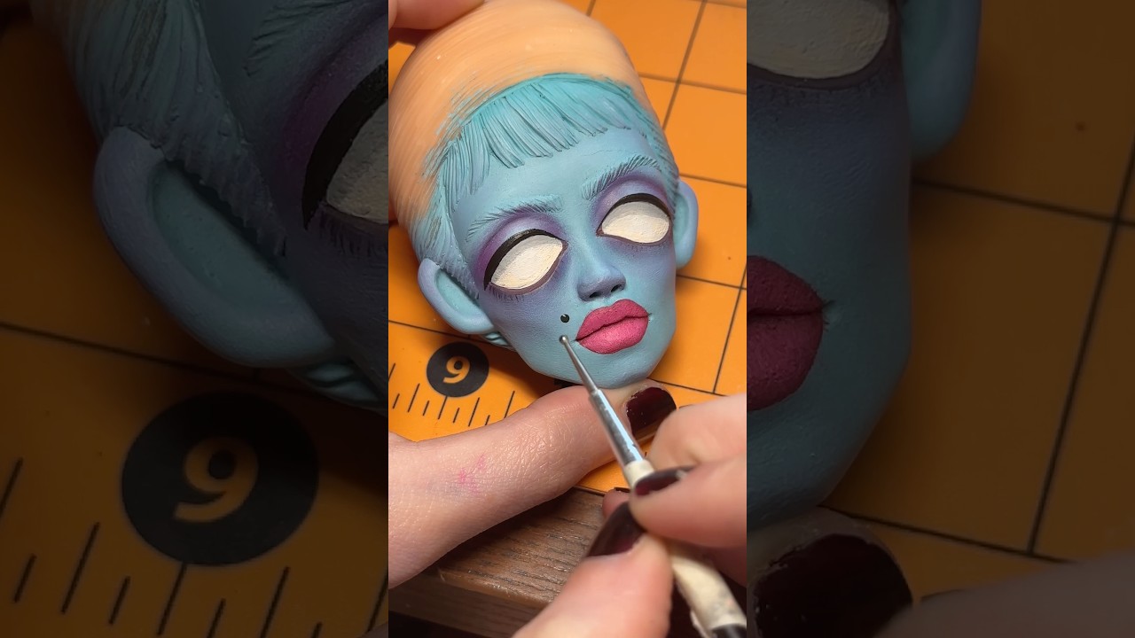 sculpting the magicians assistant in beetlejuice