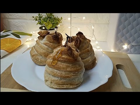 🍐Peras Horneadas con #hojaldre  . Rellenas de Queso Crema y Tocineta
