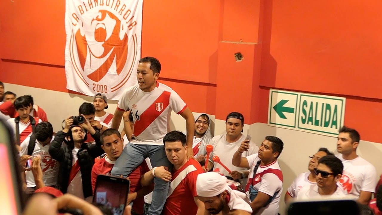 DESDE EL TÚNEL (LA BLANQUIROJA) DESPEDIDA PERÚ VS ESCOCIA