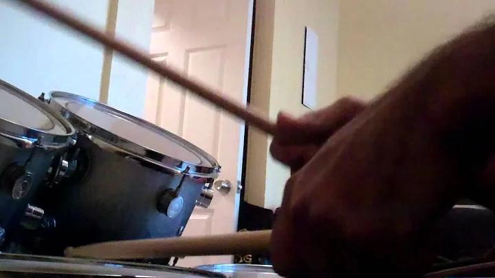 Chris Candelario - Messing around in the kit