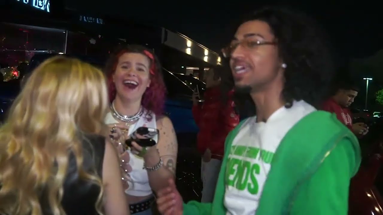 Yung Mooch Got BR!CKED Mid Convo & She Checked!