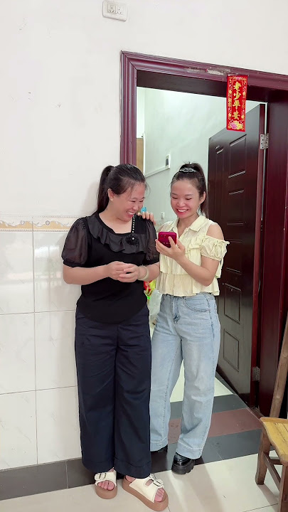 The two sisters-in-law are teaming up again to trick their mother-in-law into giving pocket money.