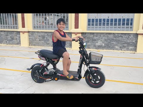 Video Bé Dương được Bố mua xe đạp điện để đi học lớp 6 - youtube
