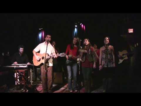 Chad Farran and Friends Playing Semente de Paz at ...